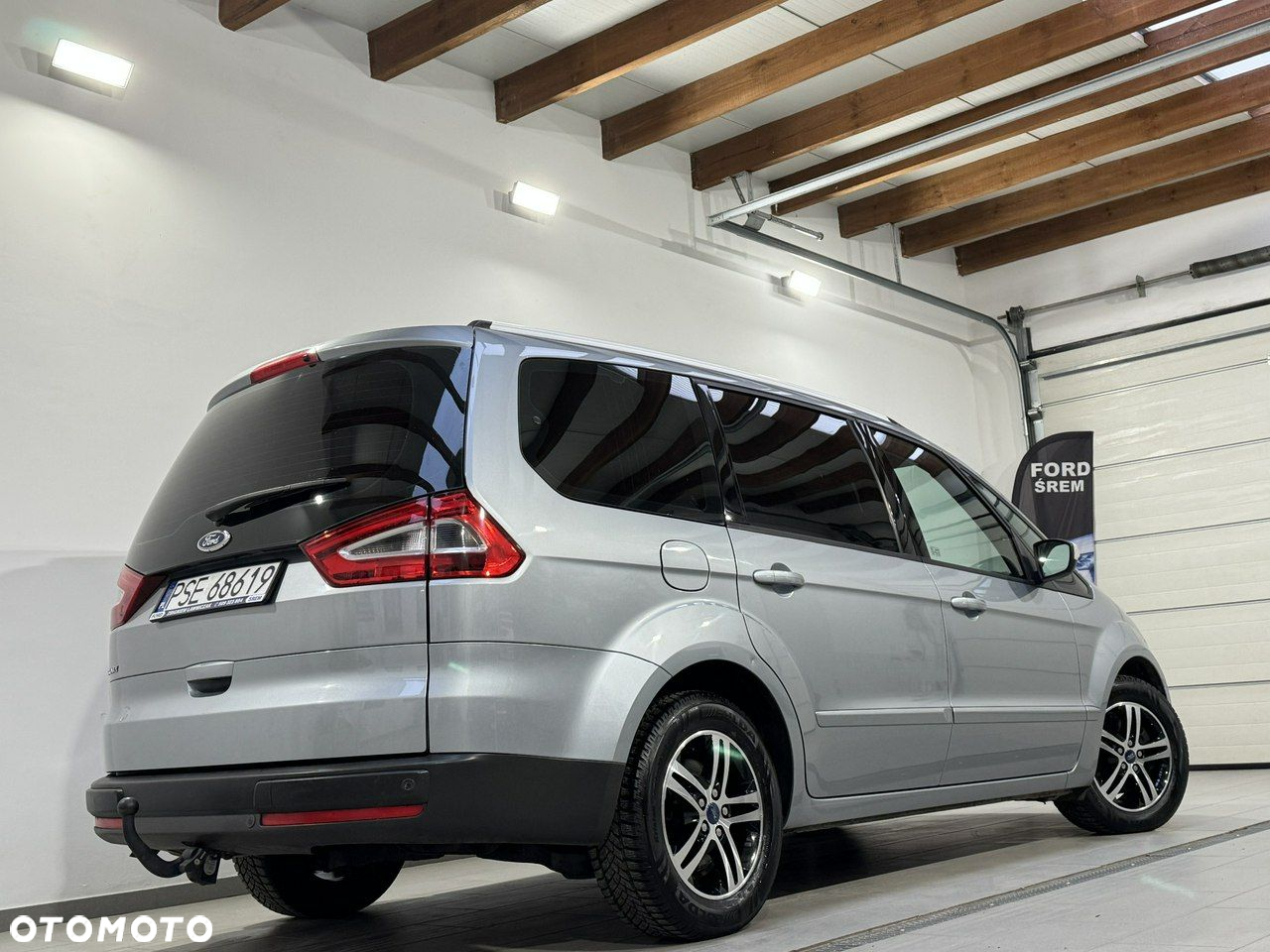 Ford Galaxy - 8
