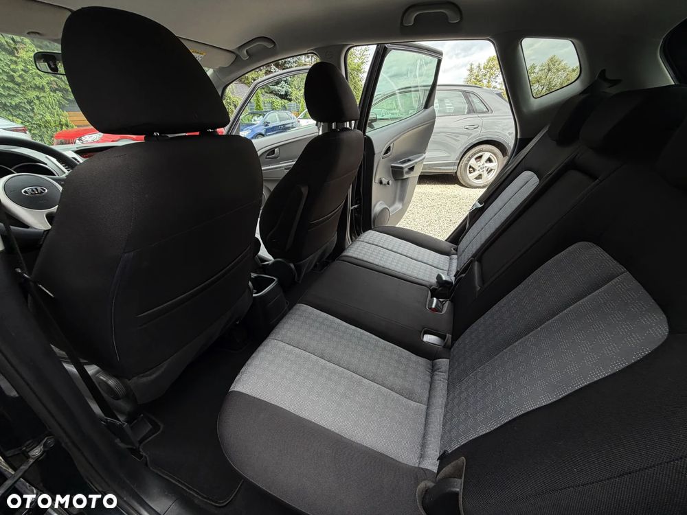Kia Venga 1.6 CVVT Automatik UEFA EURO 2016 - 20