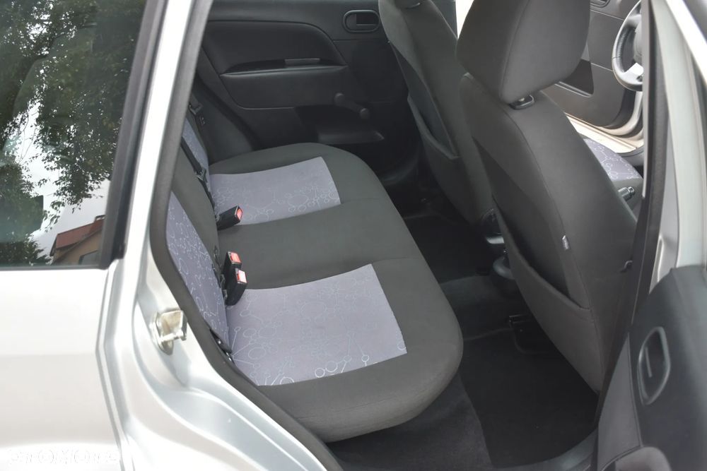 Ford Fiesta 1.4 Style - 20