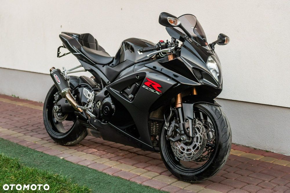 Suzuki GSX-R - 1