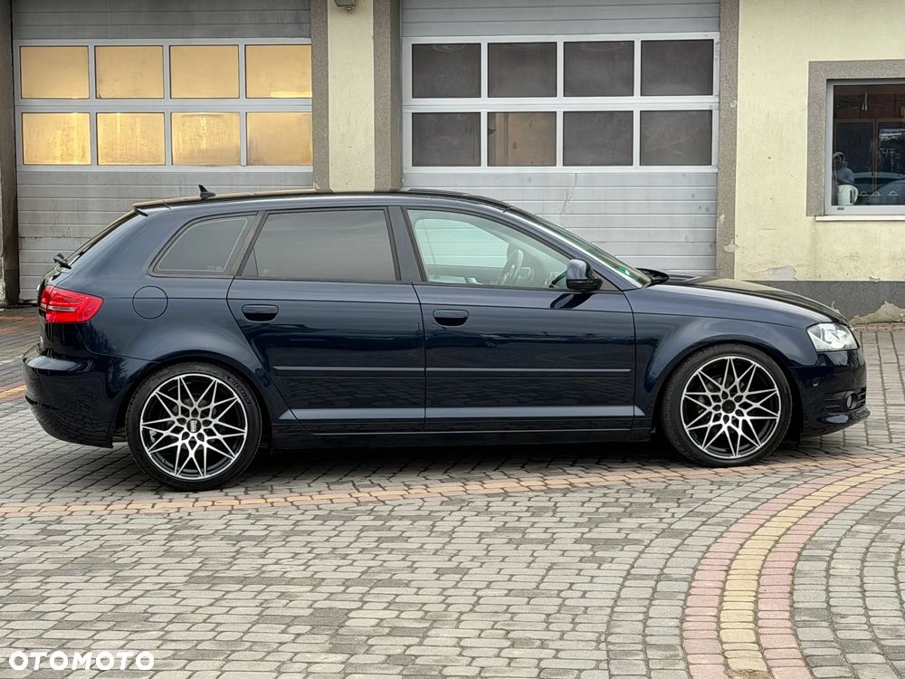 Audi A3 Sportback 2.0 TDI Ambiente - 15