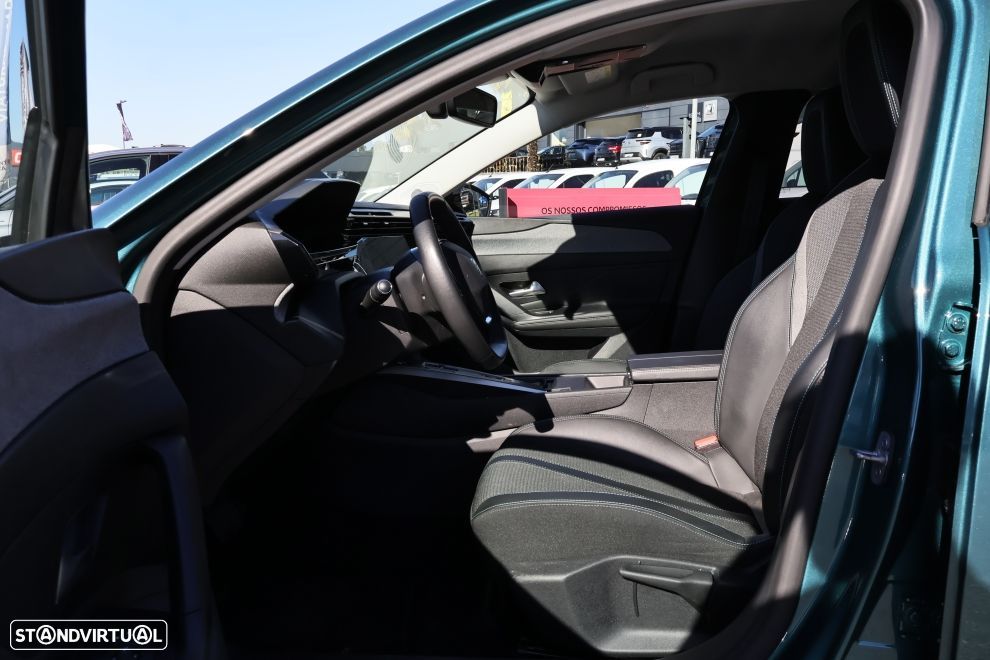 Peugeot e-308 SW 54 kWh Allure - 16