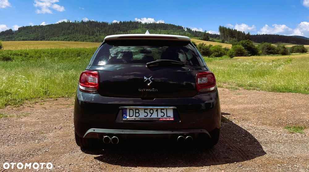Citroën DS3 1.6 THP SportChic - 4