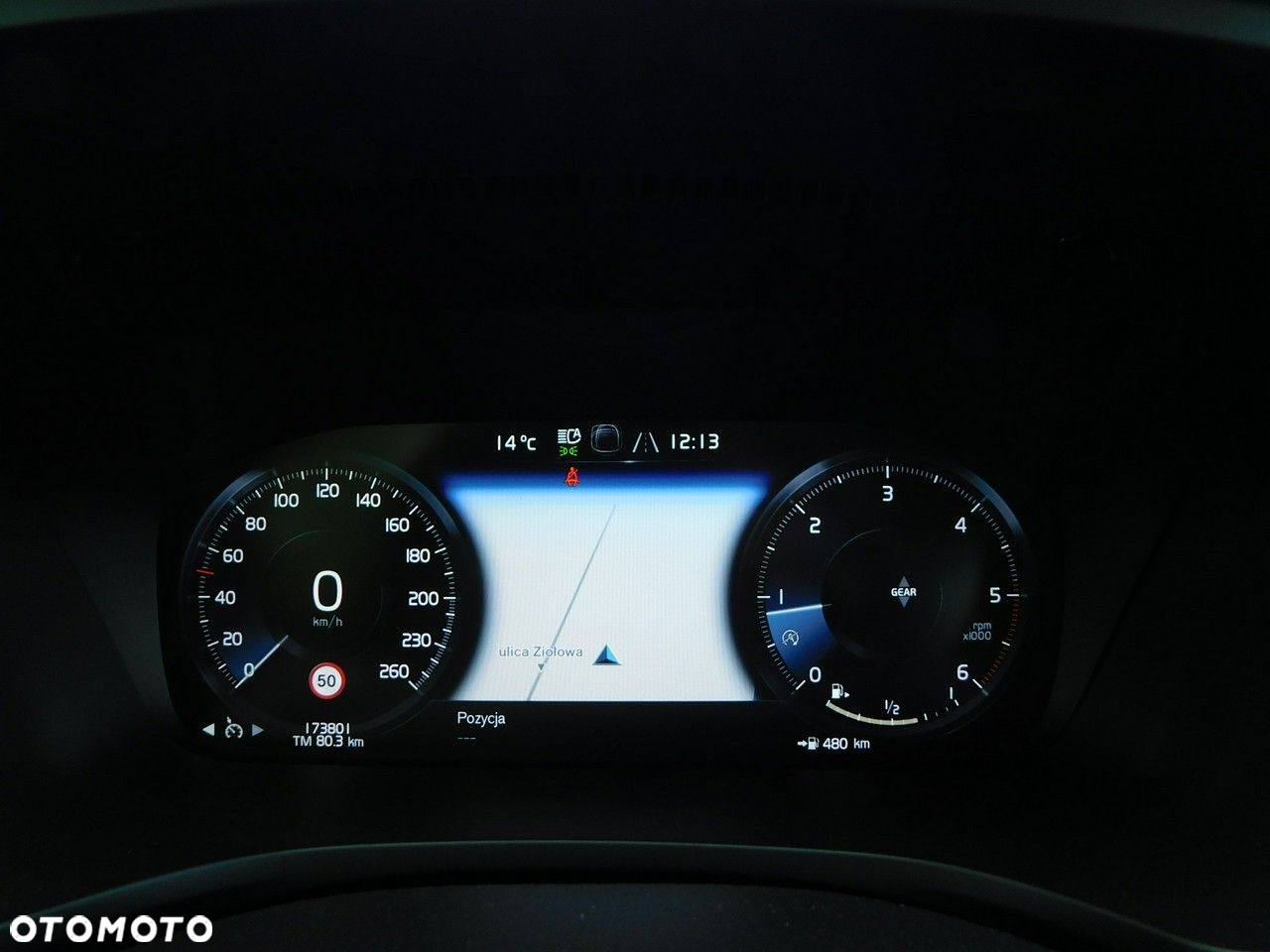 Volvo V60 D3 Momentum - 13