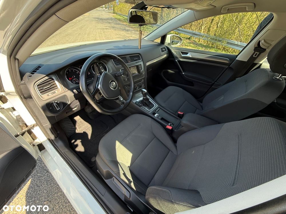 Volkswagen Golf 1.4 TSI BMT Comfortline DSG - 11