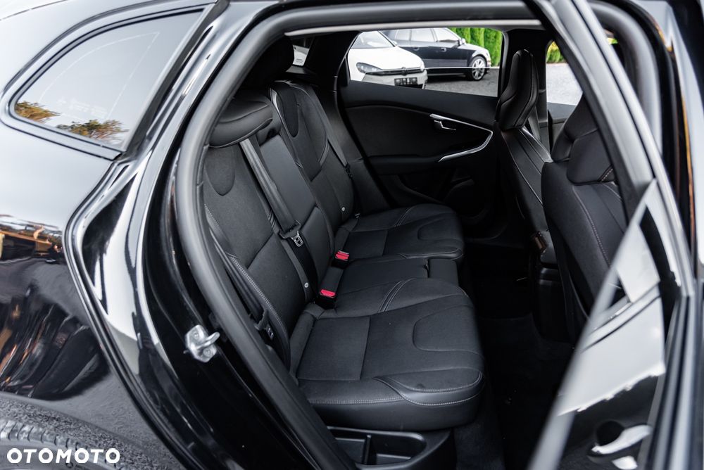 Volvo V40 Cross Country T4 AWD Geartronic - 21