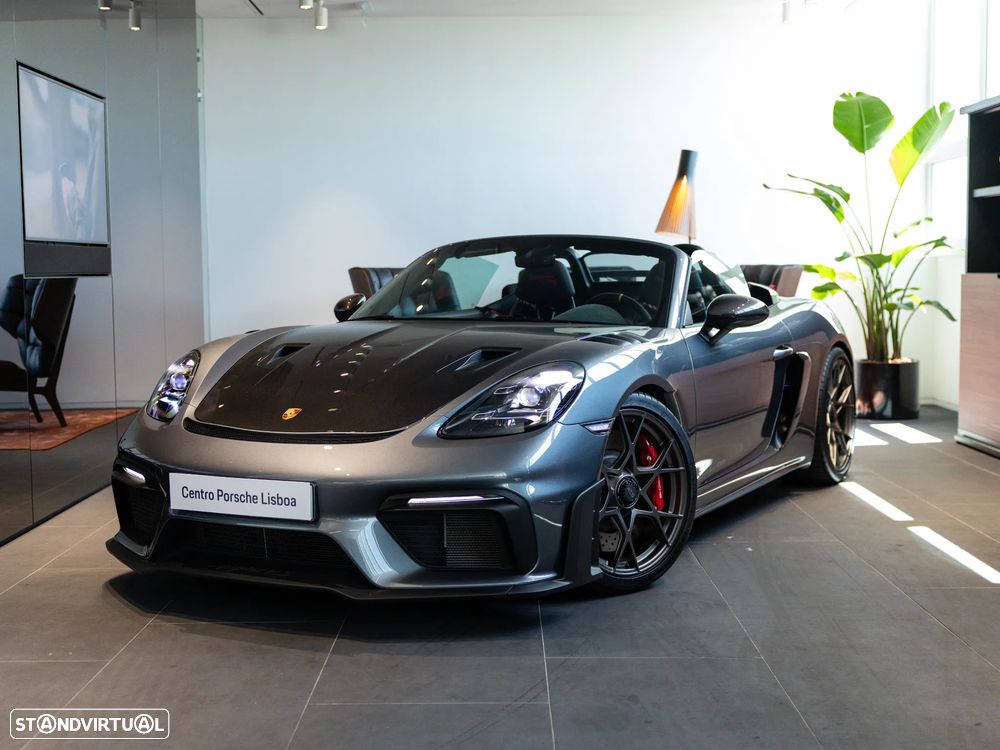 Porsche 718 Spyder - 1