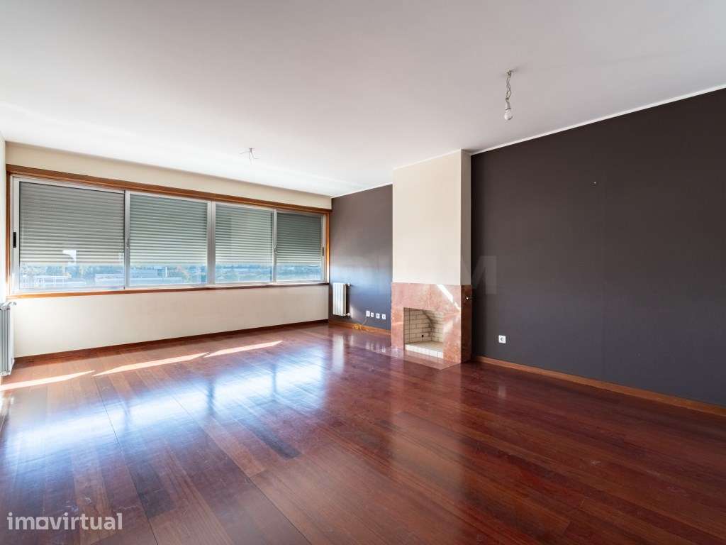Apartamento T3 na Avenida D Manuel II - Centro da Maia - Grande imagem: 5/19