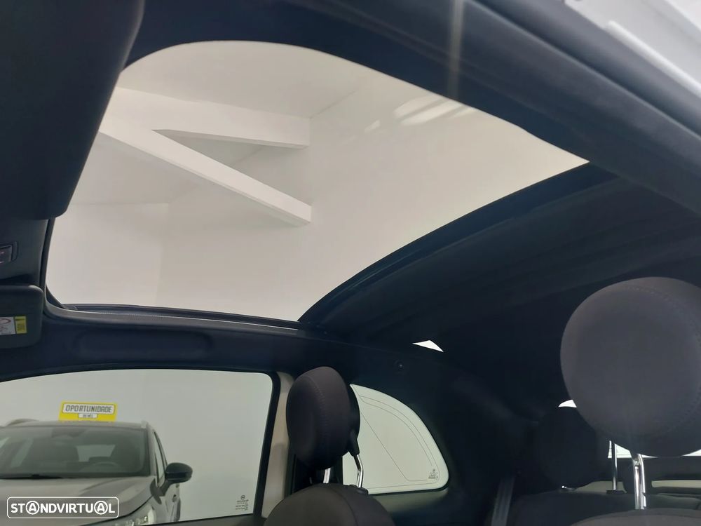Fiat 500C 1.0 Hybrid - 30
