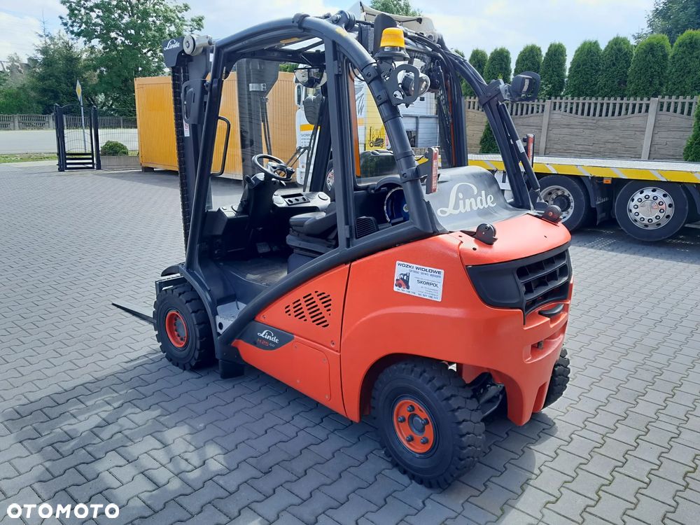 Linde H25T-02 - 2