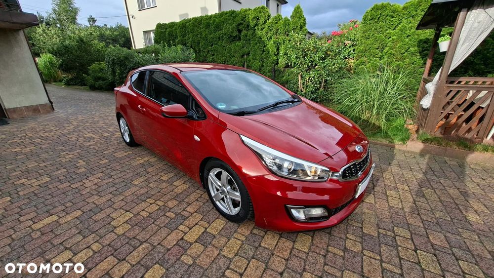 Kia ProCeed 1.6 GDI Edition 7 - 8