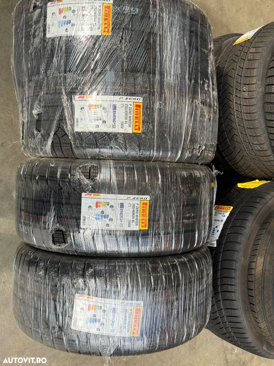 Vând set anvelope 255/45/20-285/40/20 Pirelli de iarnă noi cu steluță BMW - 1