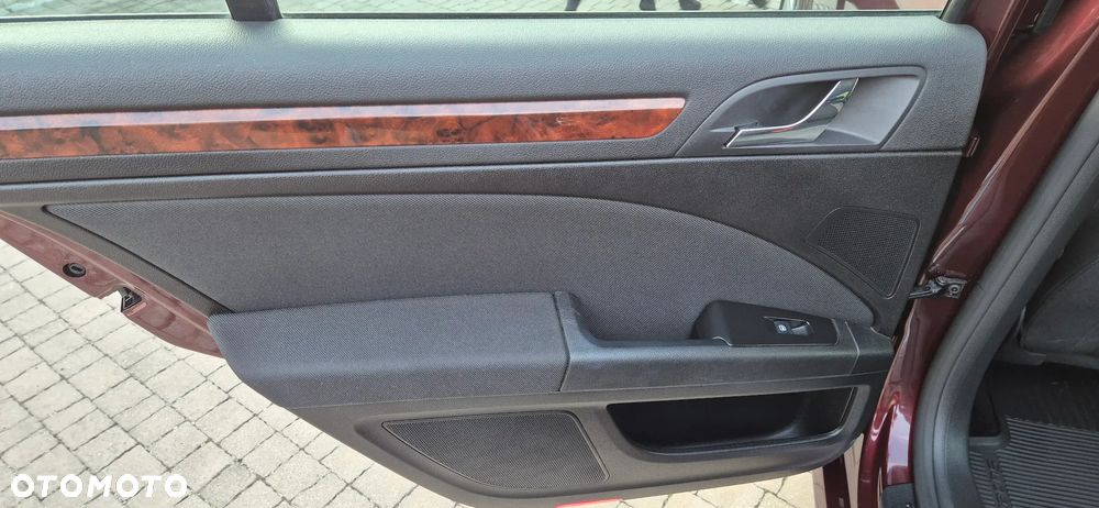Skoda Superb 1.8 TSI Elegance - 28