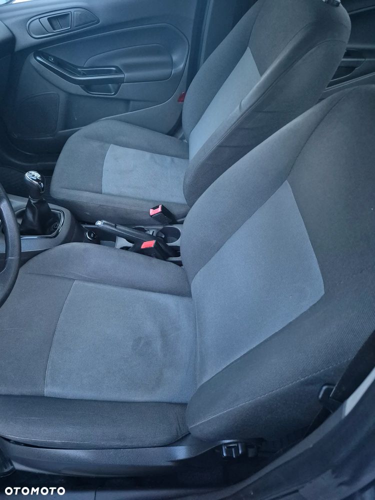Ford Fiesta 1.25 Silver X (Ambiente) - 18