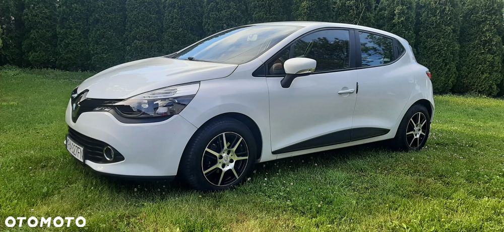 Renault Clio - 10