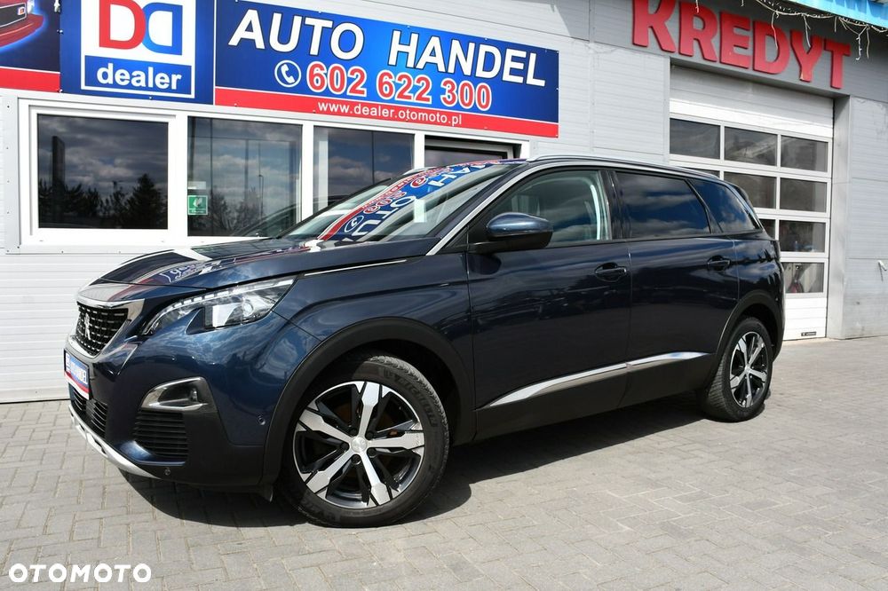 Peugeot 5008 - 8