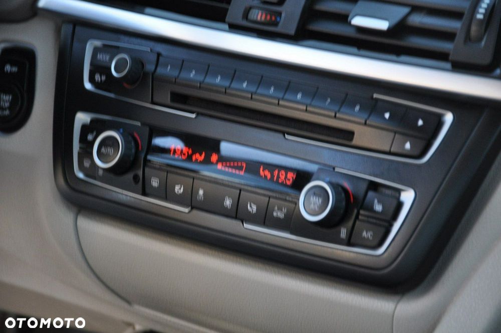 BMW Seria 3 - 29