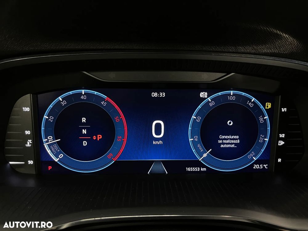 Skoda Octavia 2.0 TDI DSG Style - 32