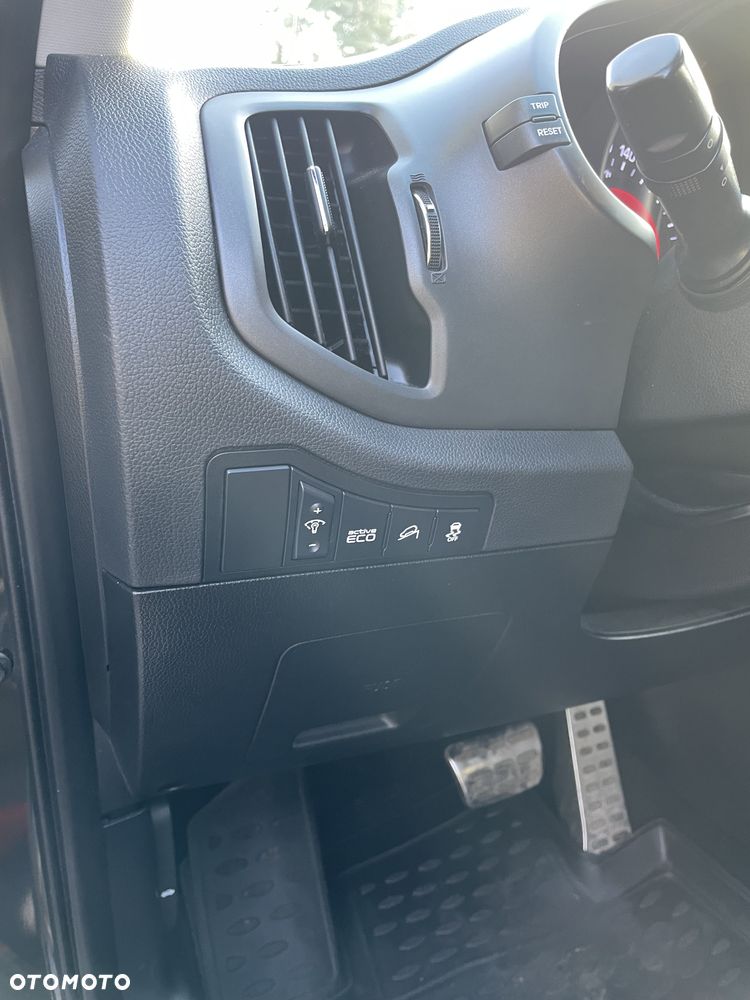 Kia Sportage - 28