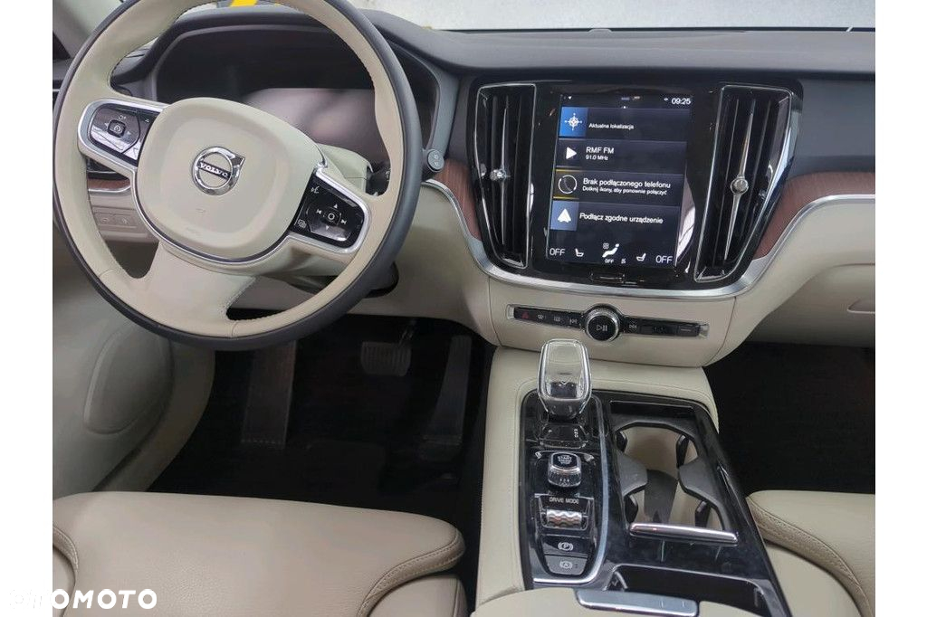 Volvo V60 - 11