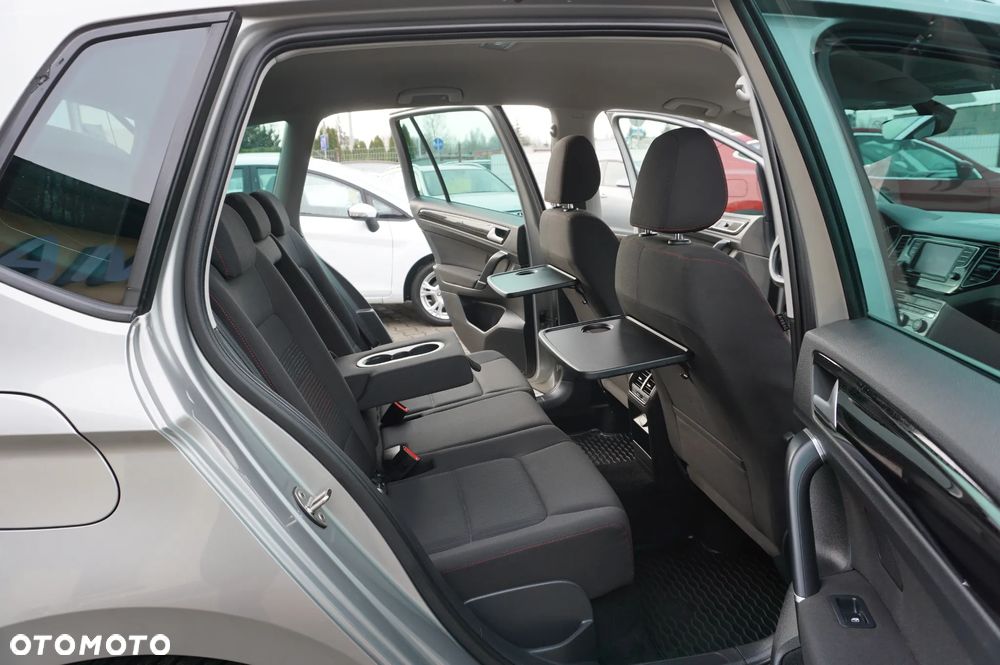 Volkswagen Golf Sportsvan 1.2 TSI (BlueMotion Technology) Comfortline - 30