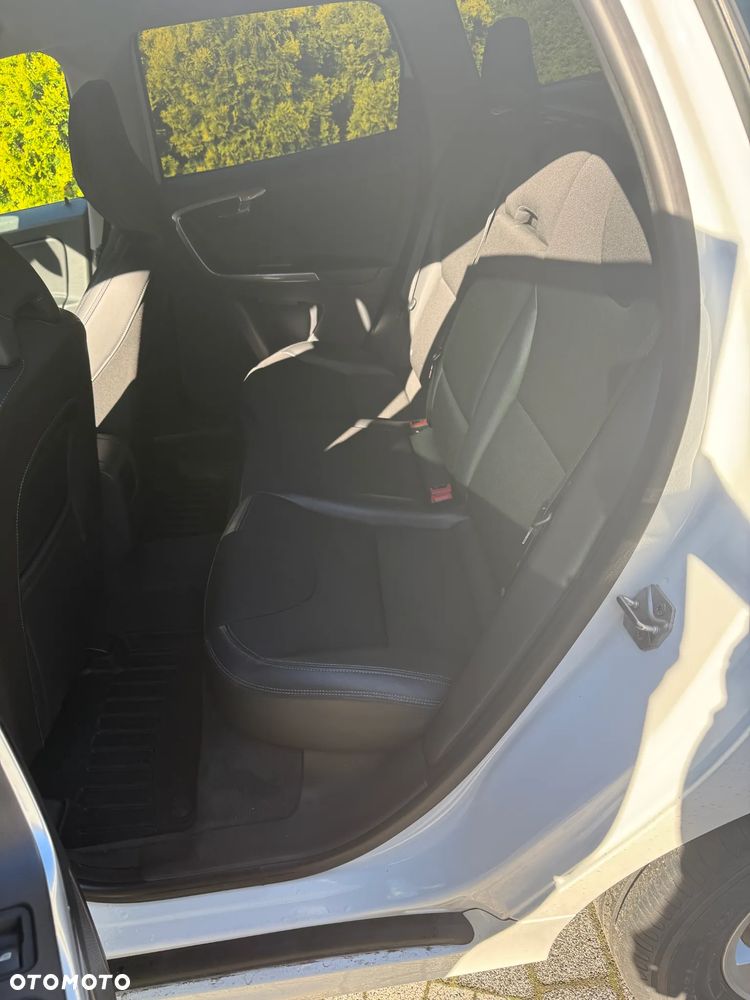 Volvo XC 60 D4 Drive-E Momentum - 24