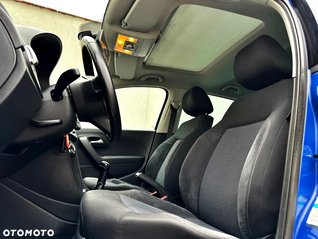 Volkswagen Polo 1.4 Style - 19