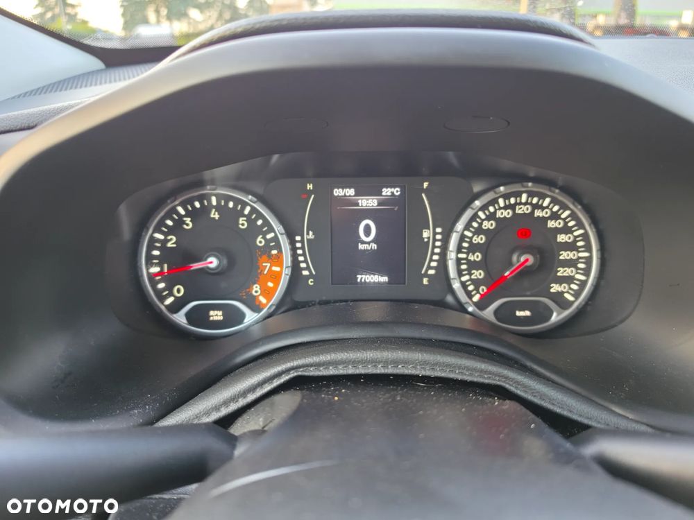 Jeep Renegade 1.4 MultiAir Limited FWD S&S - 9