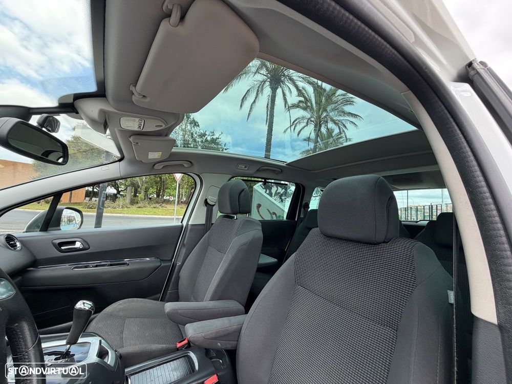 Peugeot 5008 1.6 BlueHDi Style EAT6 - 20