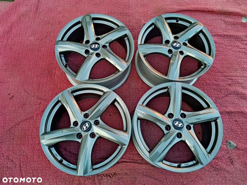 KOŁA całoroczne 16' Hyundai i35 Tucson - ET45 - 5x114,3 - 215/65/16 - 1