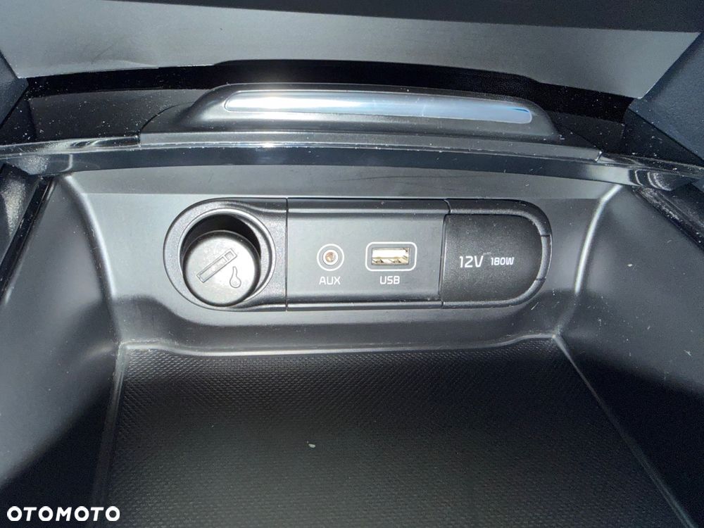 Kia Optima - 25