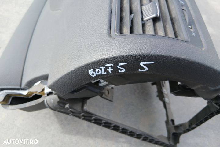 Plansa bord + centuri 1K1857181A 1K4857706AA 1K4857705S 1K1857181A 1K - 8