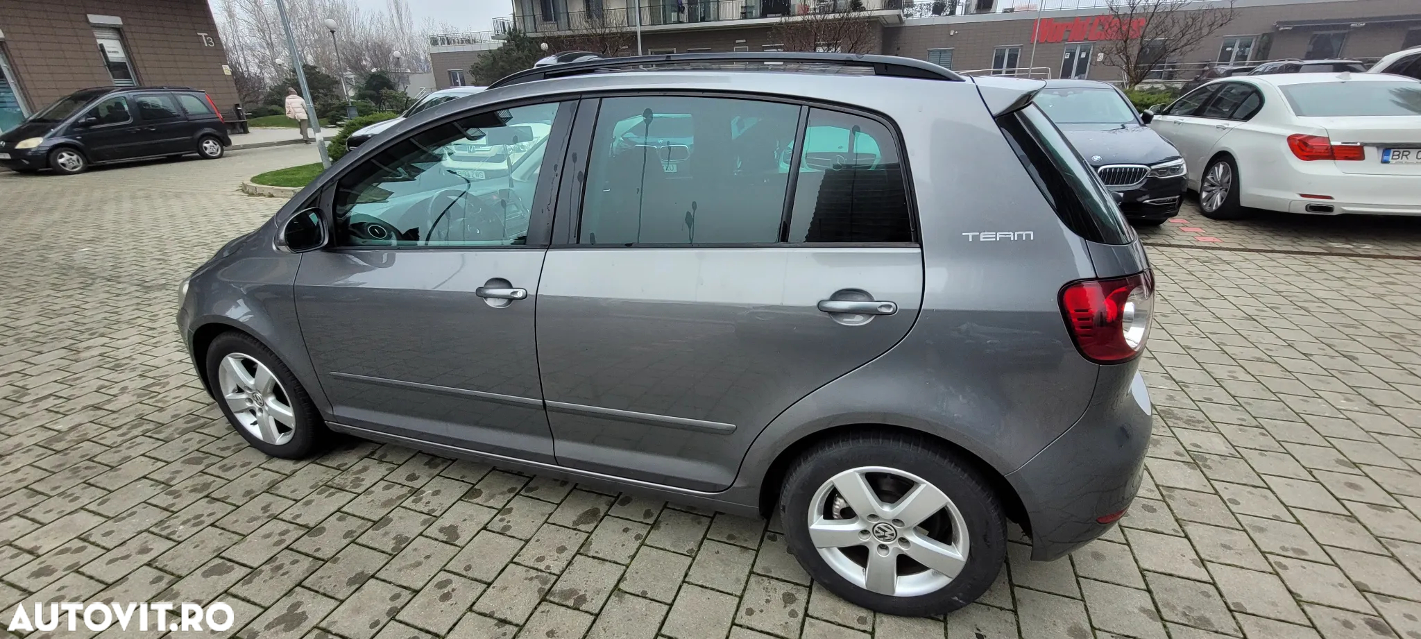 Volkswagen Golf Plus 1.6 TDI DPF Trendline - 19