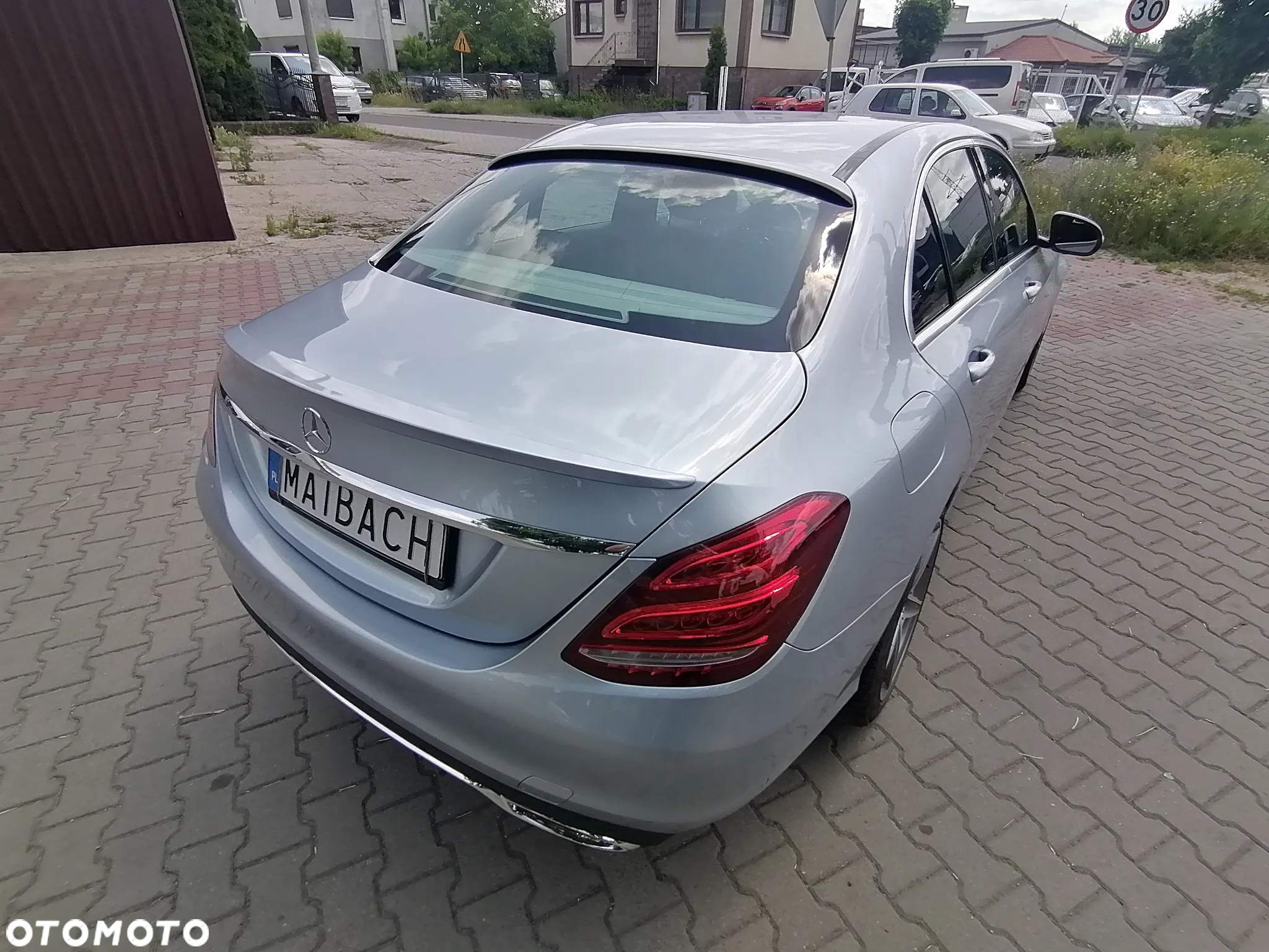 Mercedes-Benz Klasa C 180 (BlueTEC) d T Exclusive - 18
