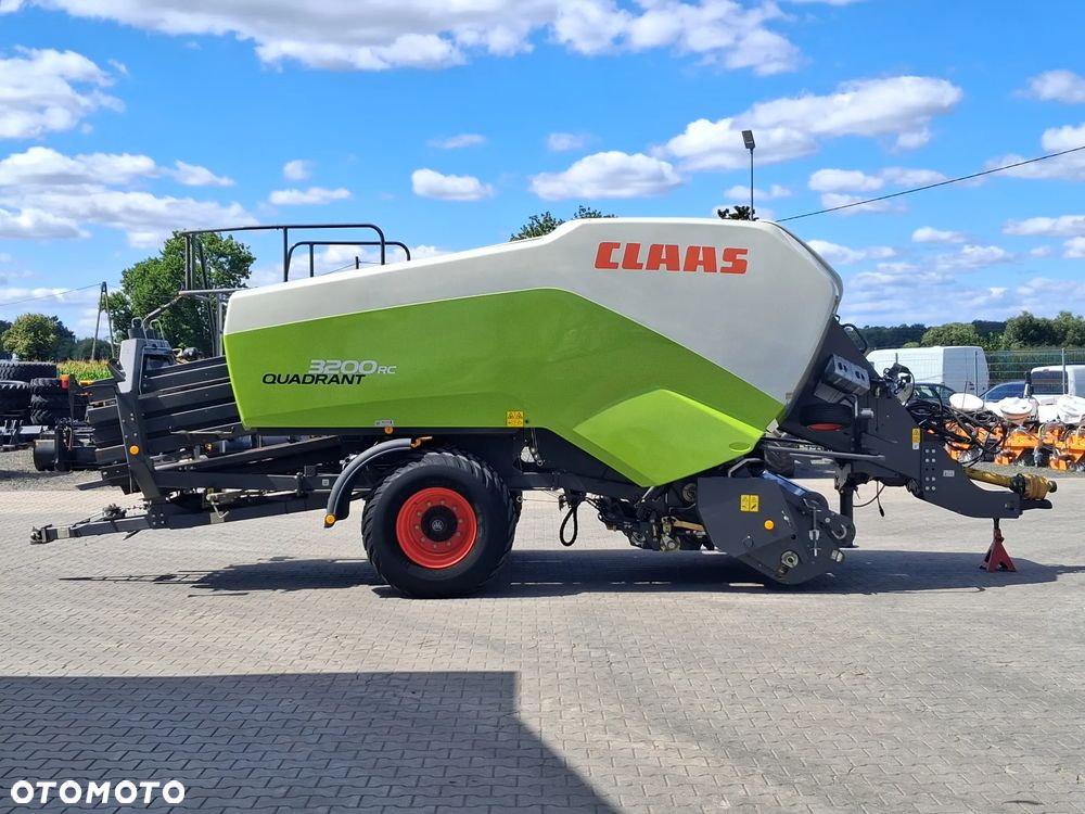 Claas Quadrant 3200 RC + Quadro Pack V - 6