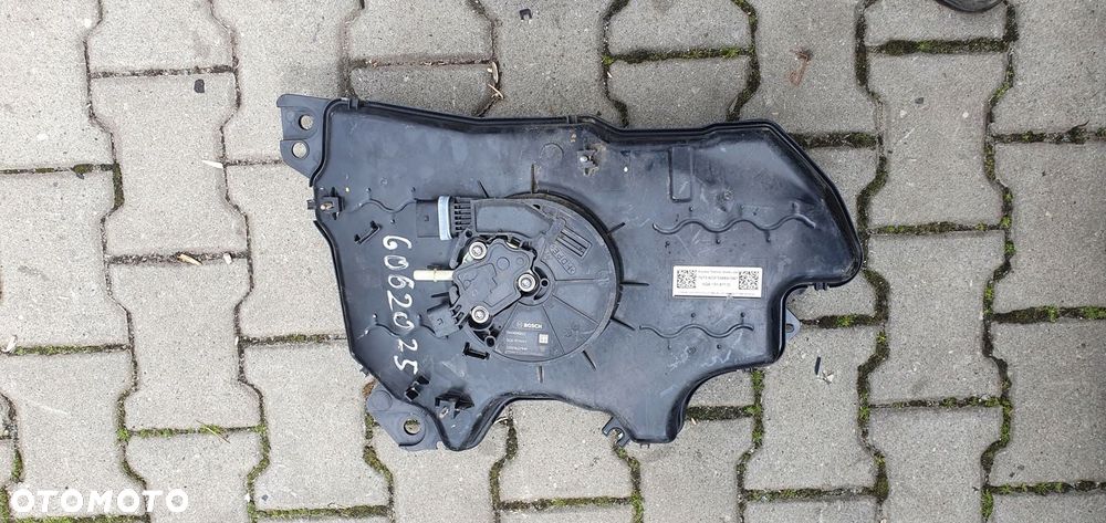 VOLKSWAGEN TOURAN III ZBIORNIK ADBLUE 5QA131877D