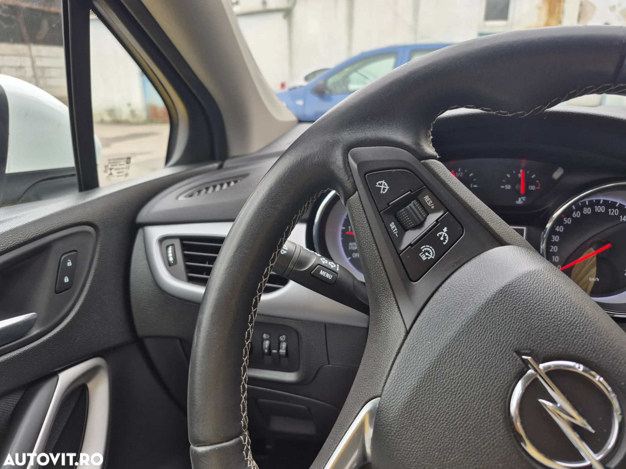 Opel Astra 1.6 CDTI ECOTEC Start/Stop Cosmo - 23