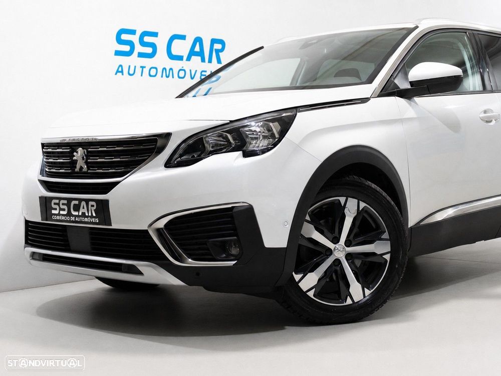Peugeot 5008 1.2 PureTech Allure EAT8 - 3