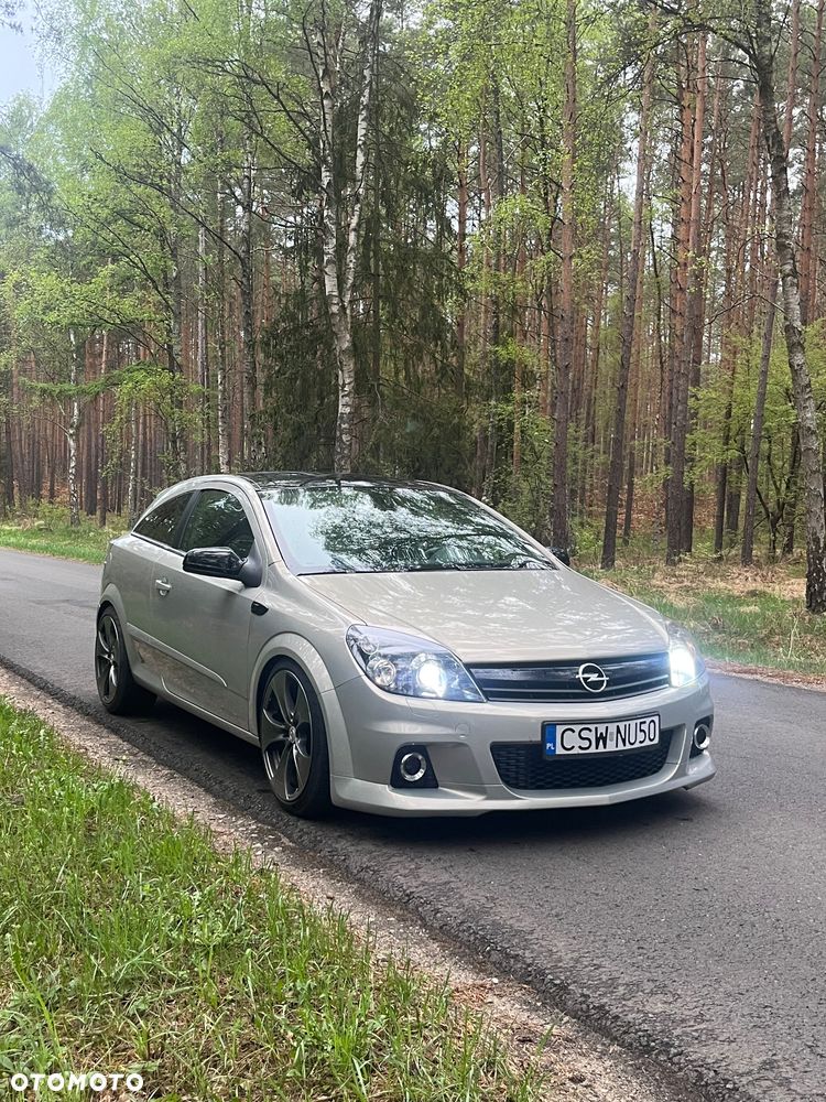 Opel Astra 1.9 CDTI Sport - 1