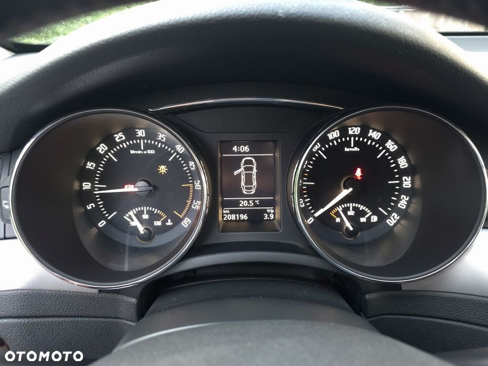 Skoda Superb 2.0 TDI Platinum - 18
