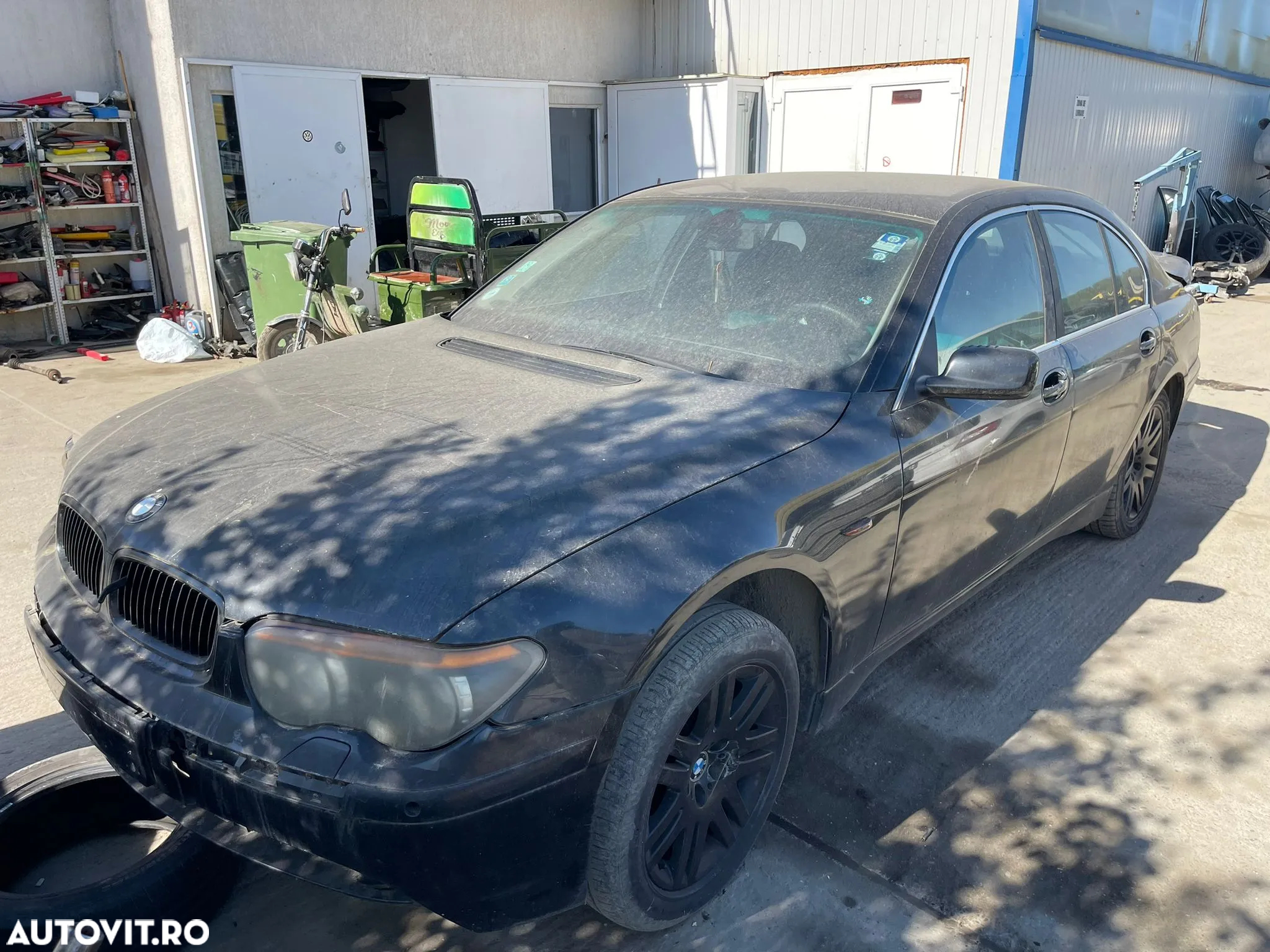 Dezmembrari BMW Seria 7 E65 / 4.4i / Benzina - 2
