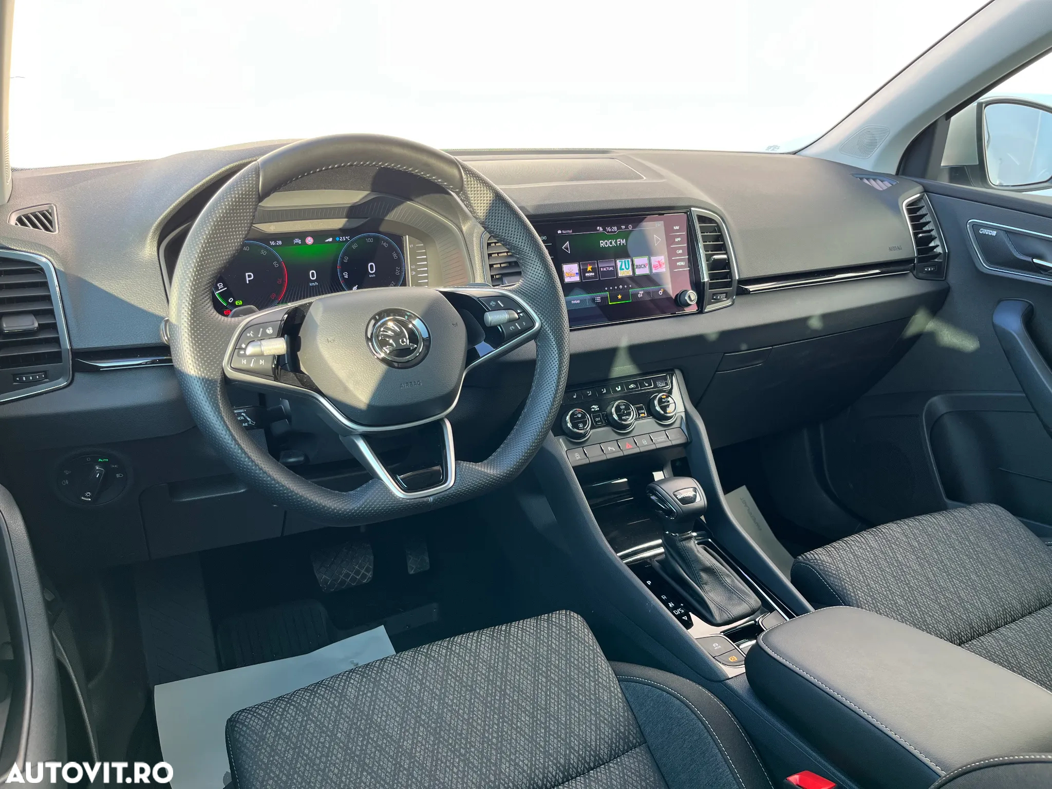 Skoda Karoq 1.5 TSI DSG Selection - 33