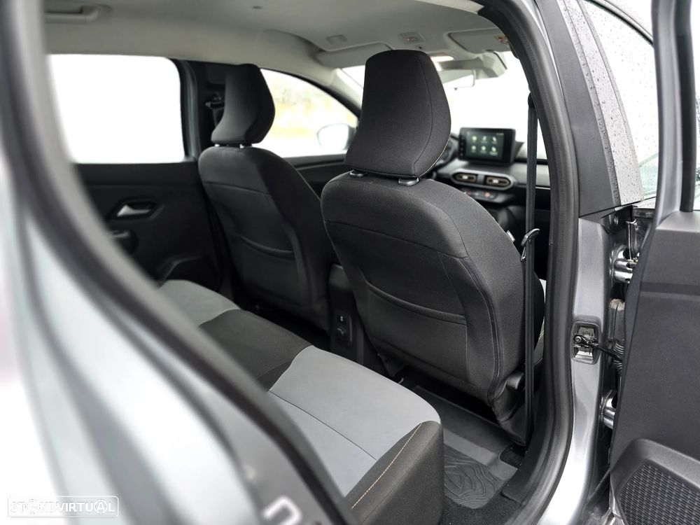 Dacia Sandero 1.0 TCe Stepway Extreme CVT - 27