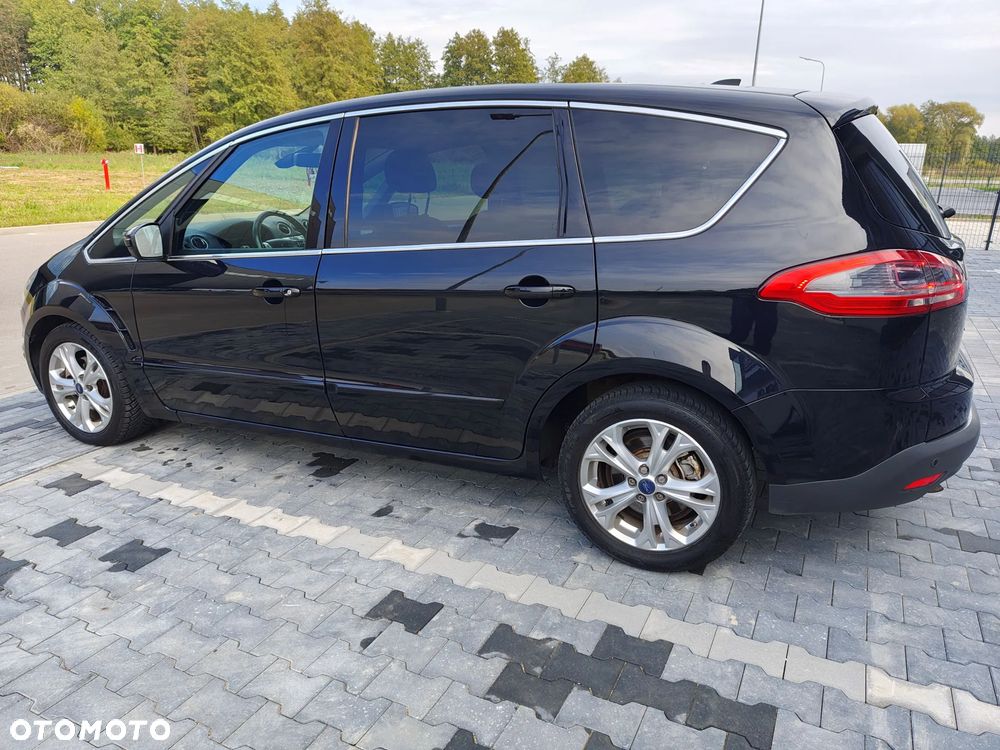 Ford S-Max - 10