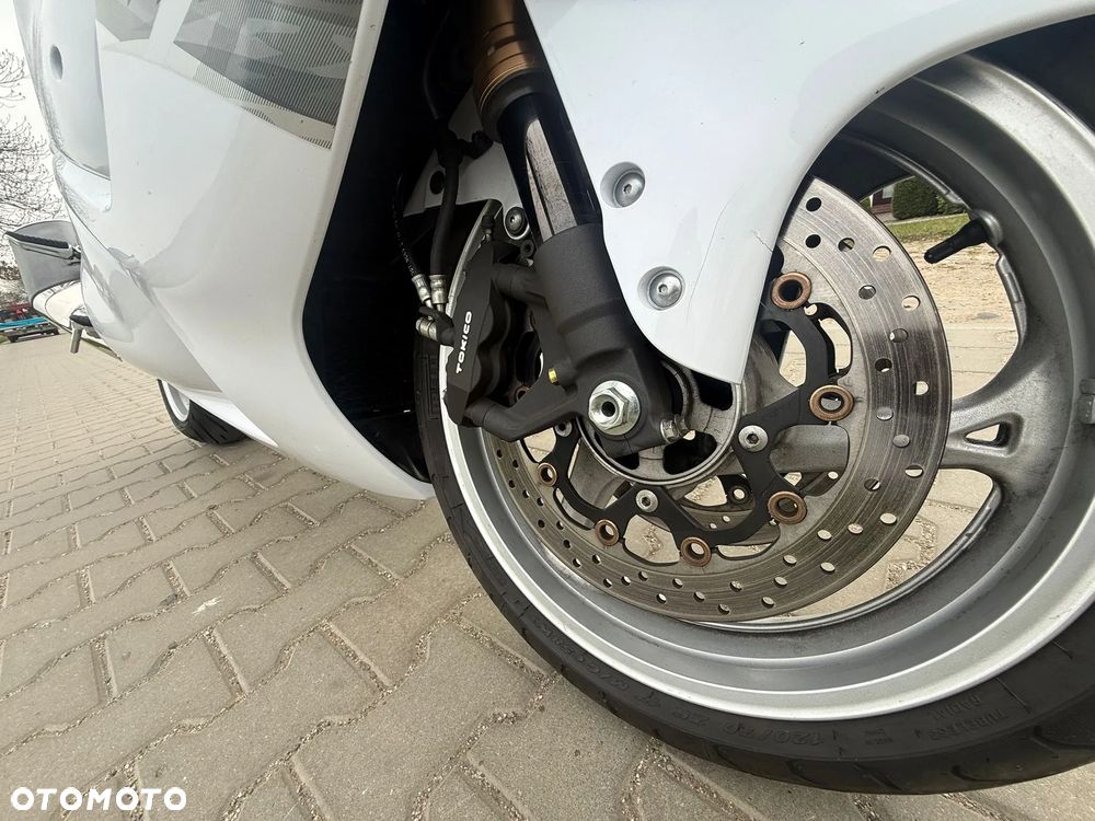 Suzuki Hayabusa - 12