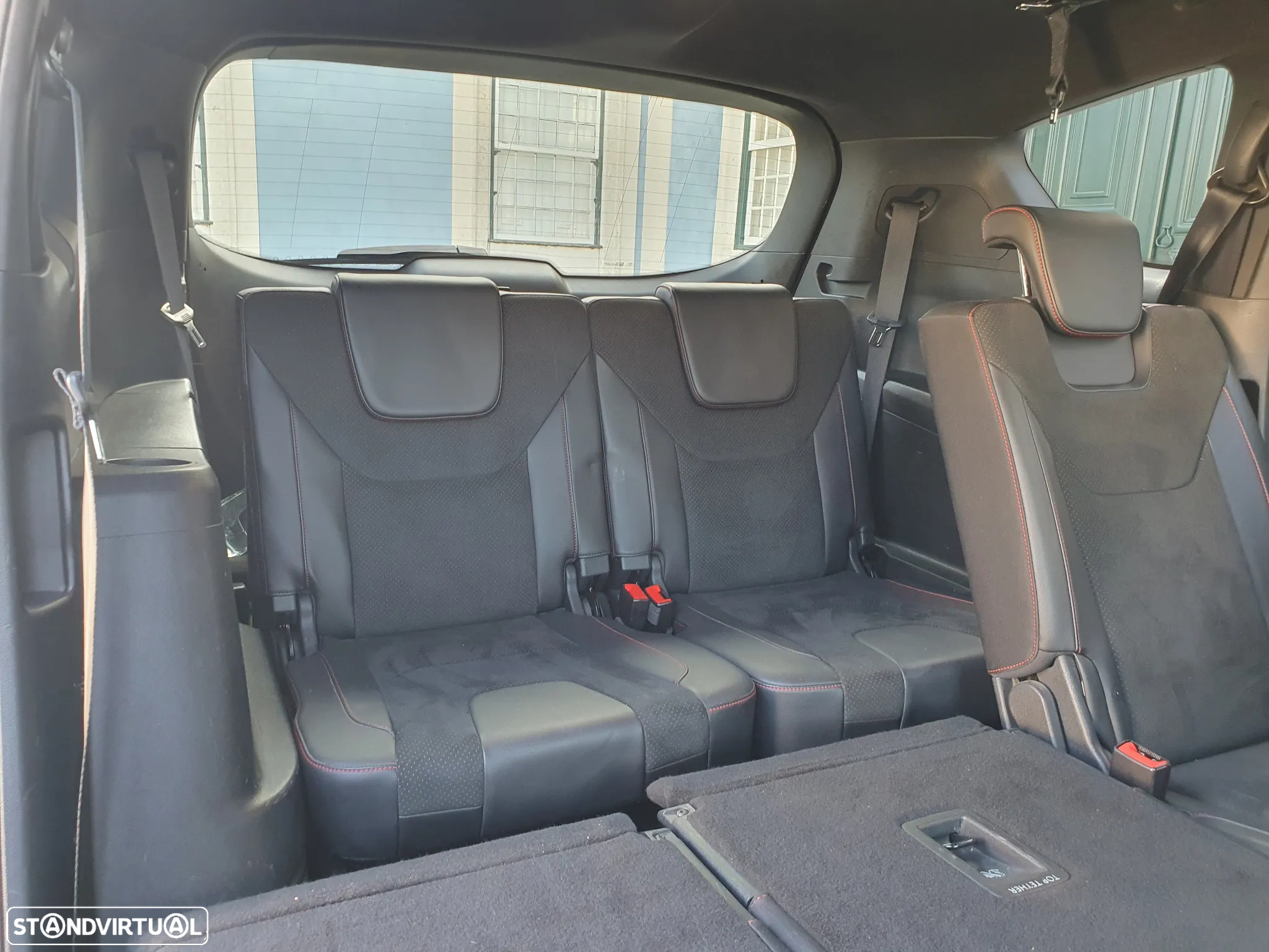 Ford S-Max 2.0 TDCi ST-Line - 28