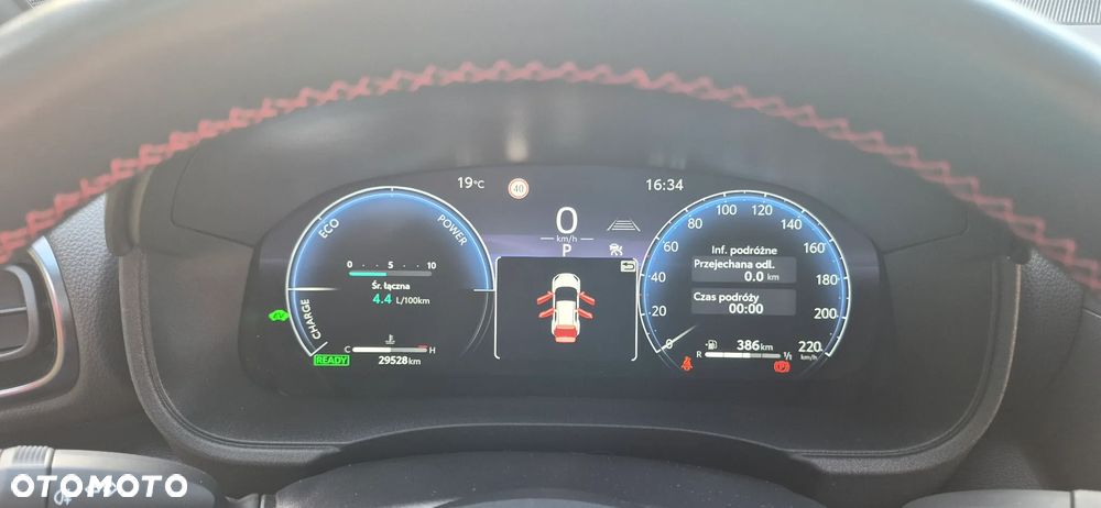 Toyota Yaris Cross - 11