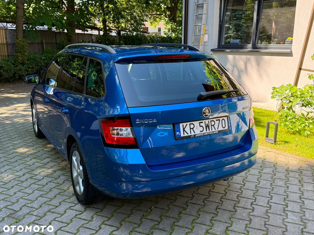 Skoda Fabia 1.2 TSI Edition DSG - 8