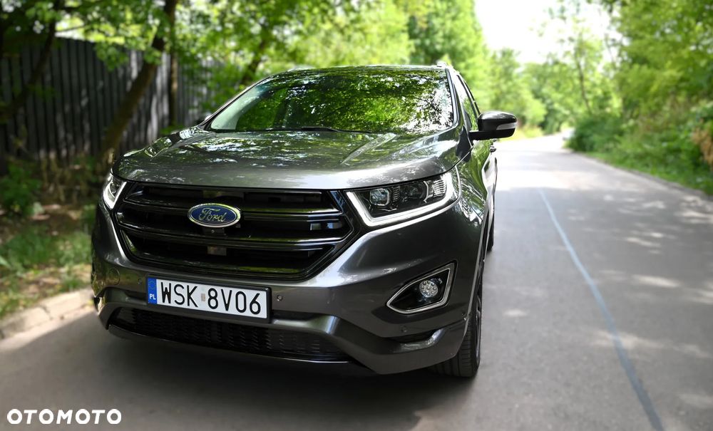 Ford Edge - 2