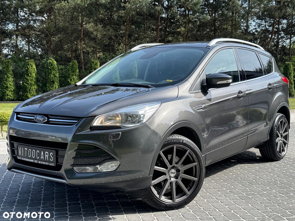 Ford Kuga 2.0 TDCi 2x4 Titanium